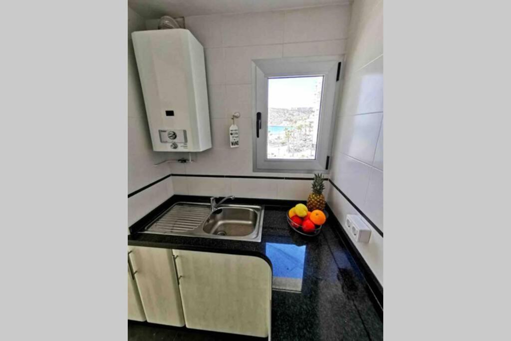Comfy Sea View Apartment With Parking Калпе Екстериор снимка